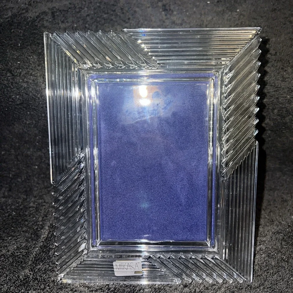 Vintage Mikasa Crystal Pinwheel Picture Frame 6 X 8, Photos 3 X 5